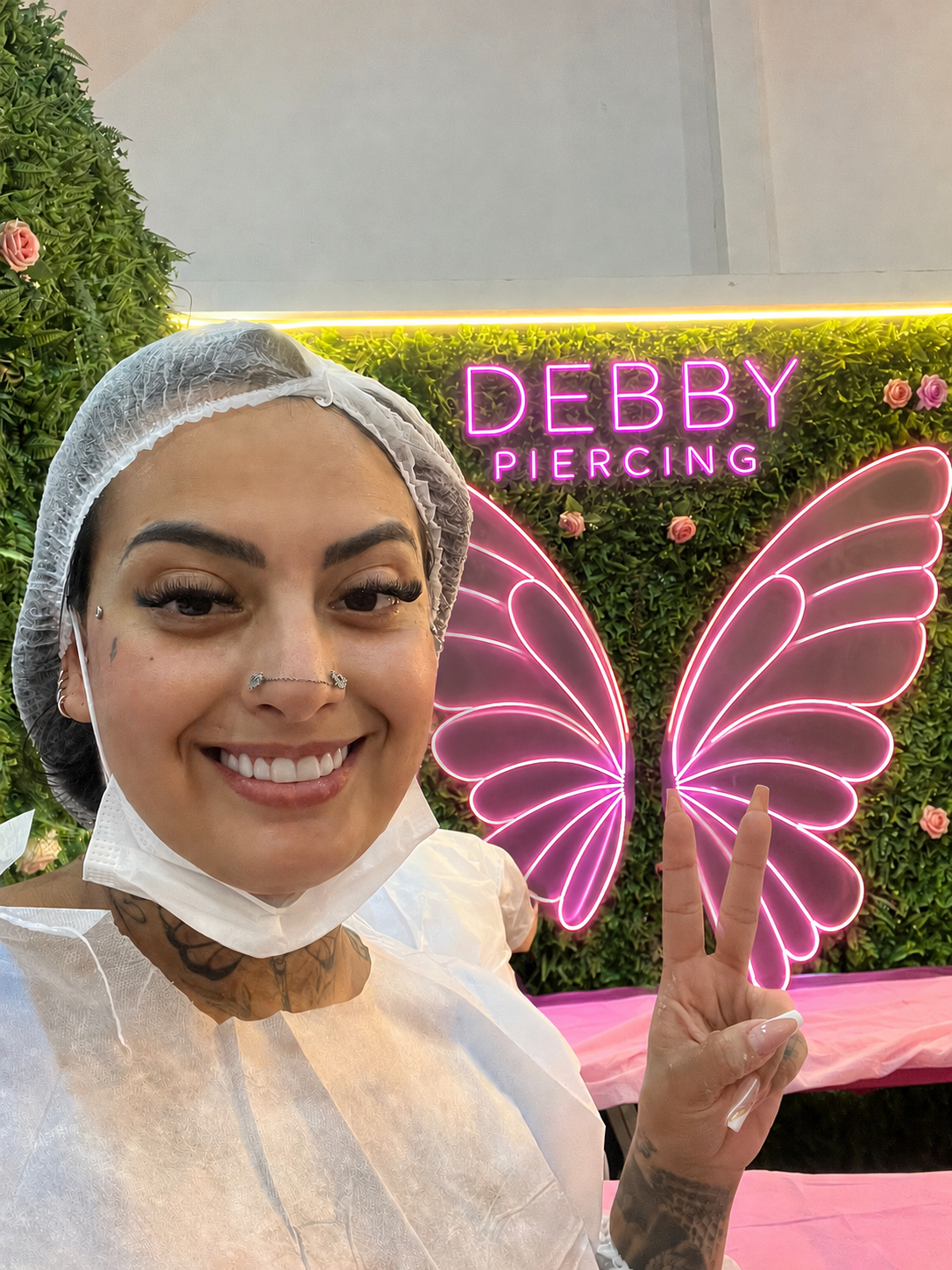 Debby — Fundadora e Piercer